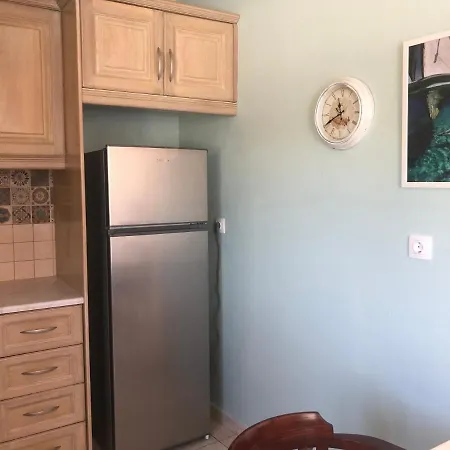 Entire Private House Close To The Port